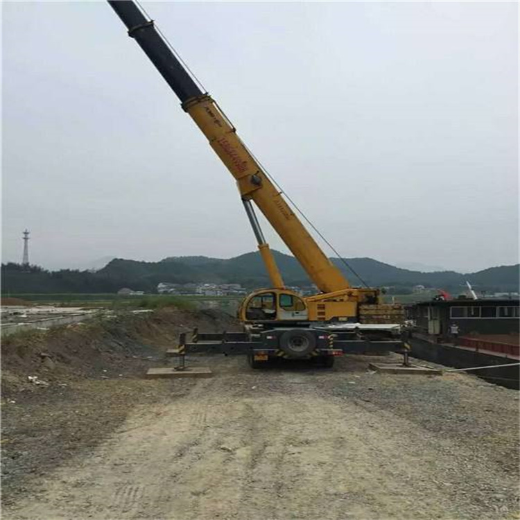 郓城重型吊车租赁费用